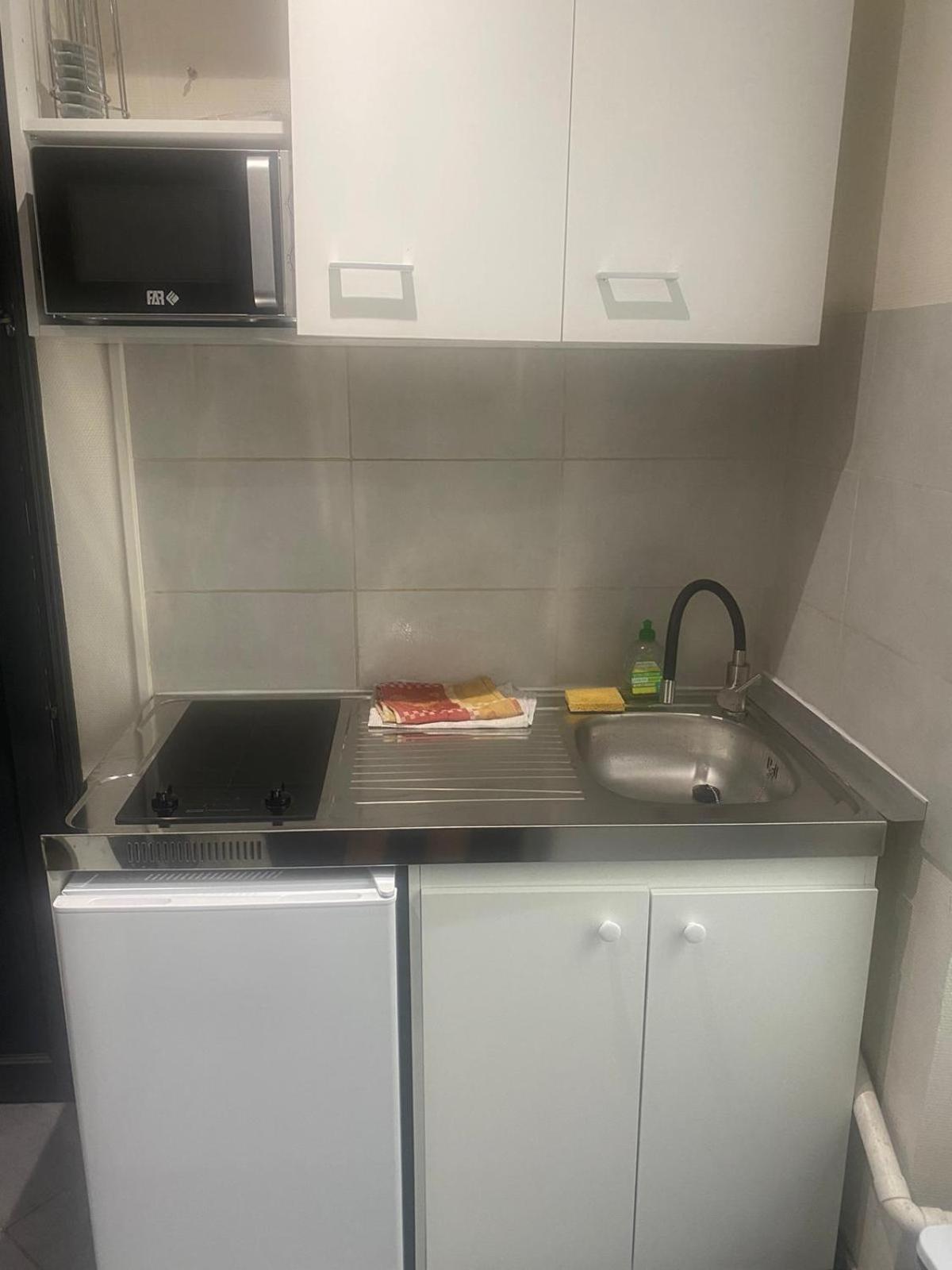 Apartamento Studio Montélimar cosy, calme, NETFLIX +WIFI Exterior foto
